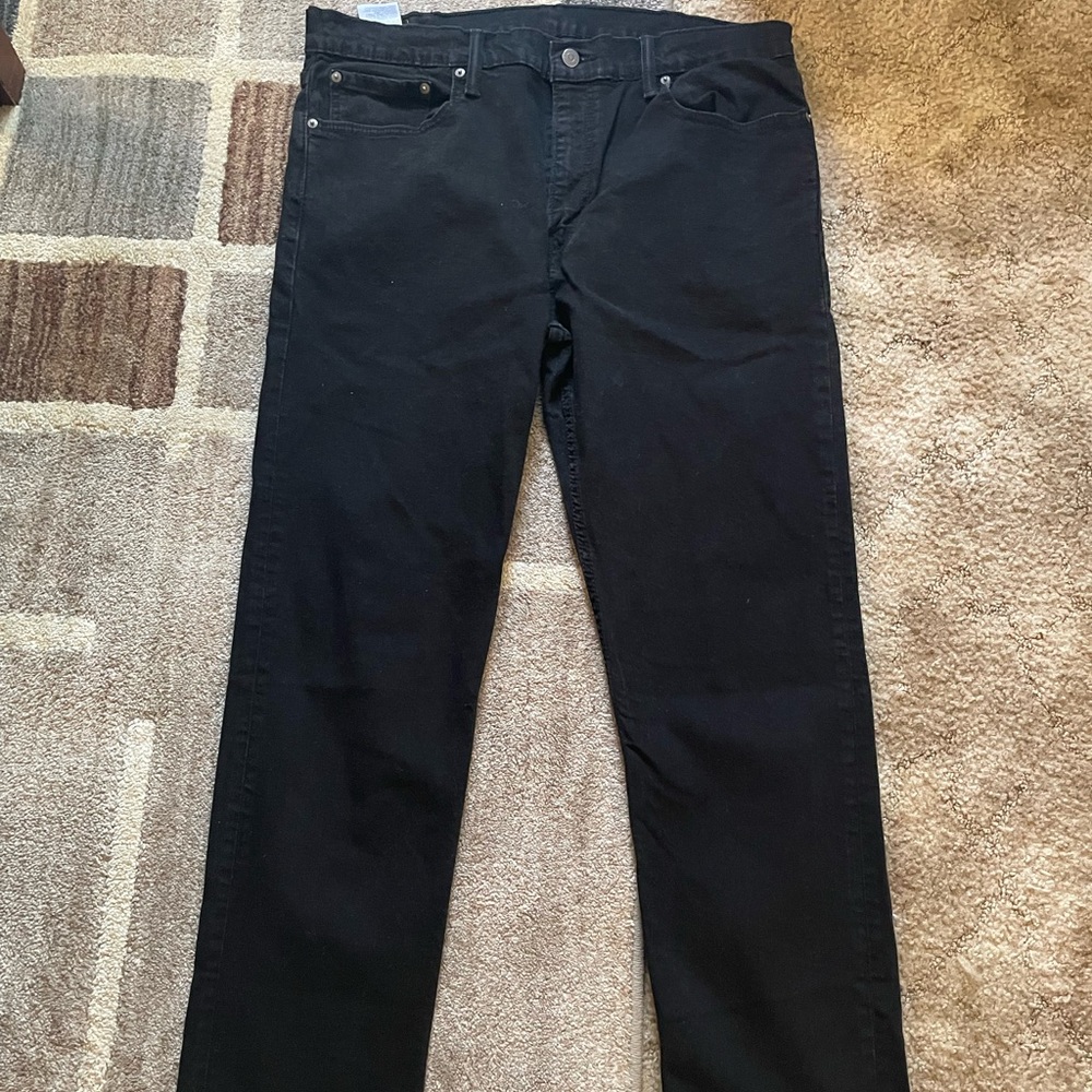Levi’s Black Jeans